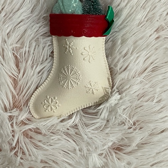 Hallmark The Joy of Giving stocking ornament - Picture 5 of 6